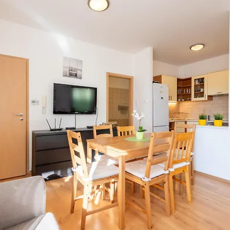 Lejlighed Laguna Family By Bltn *